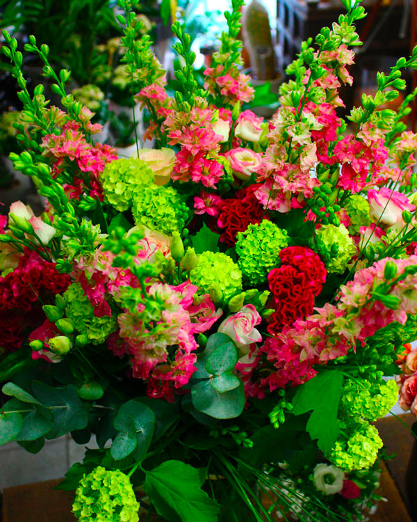 un bouquet de fleur de saison à offrir